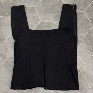 Athleta Delancey moto tight women’s medium tall